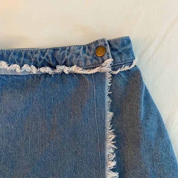 Denim skirt - Picture 2 of 2